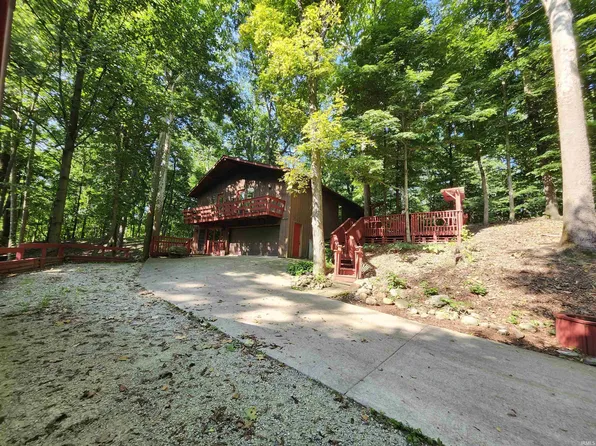 581 S 700 W, Larwill, IN 46764