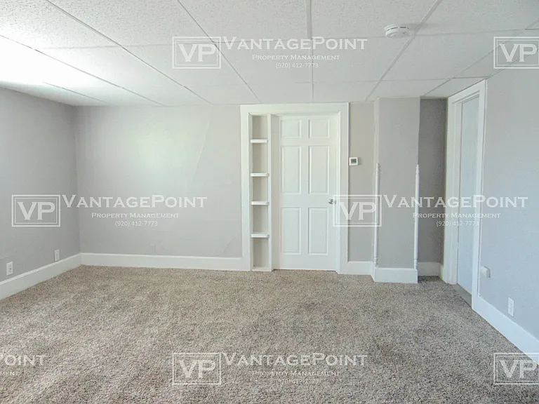 802 Kellogg St — Photo 2