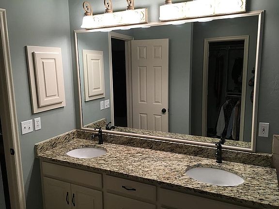 5th image of 13208 Mayberry Pl