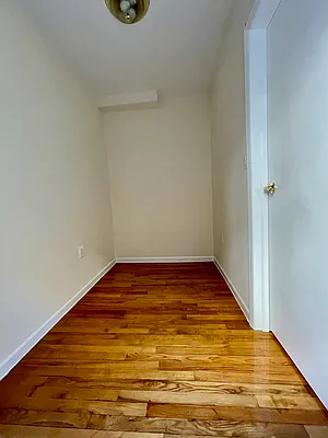 Rented by Building Equity Real Estate LLC | media 8