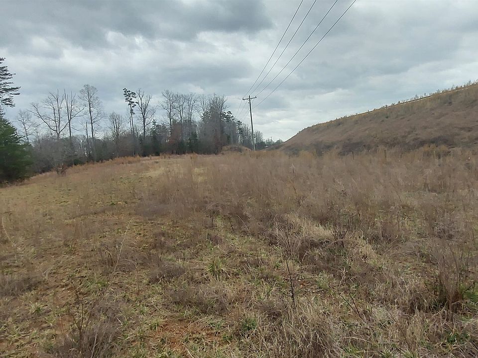 1st image of 780 Robbins Perch Trl