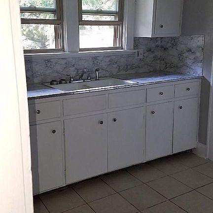 3rd image of 58 Hawthorne Ave #2