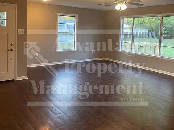 2nd image of 11 Pamela Ln