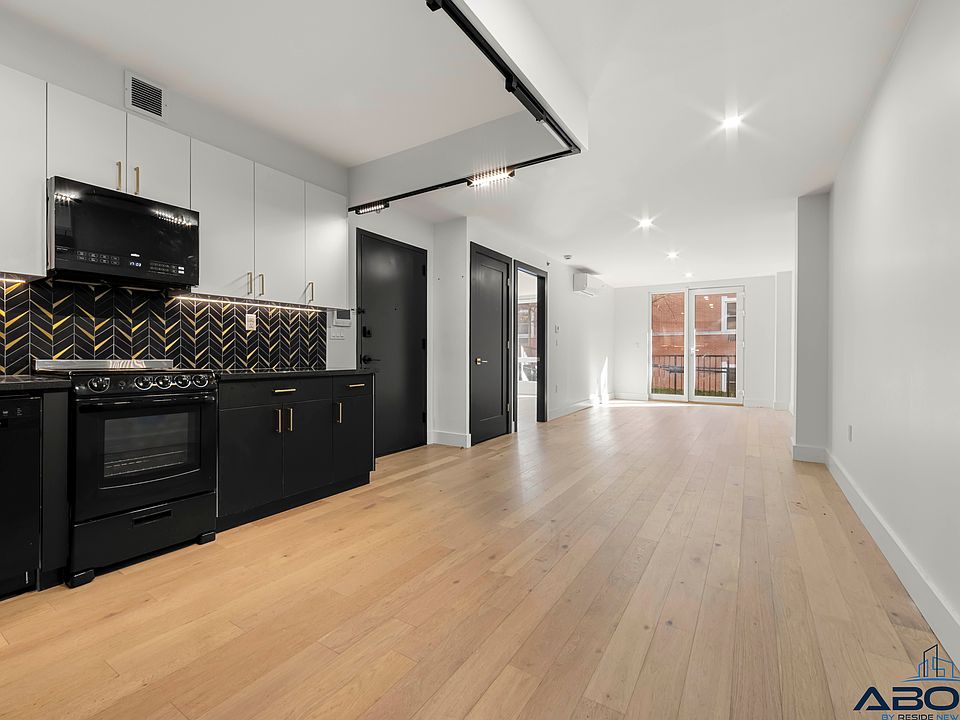 1st image of 154 Lenox Rd #3F