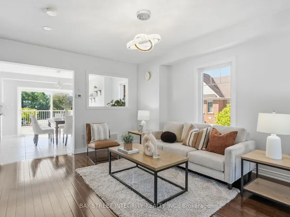 980 Millard St, Whitchurch Stouffville, ON L4A 0T2