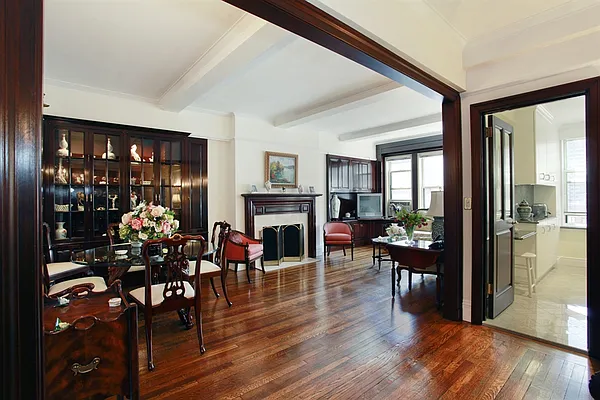 Sold by Corcoran | media 14