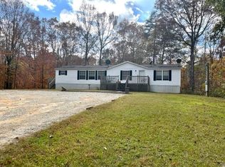 2812 Pierce Rd, Gainesville, GA 30507