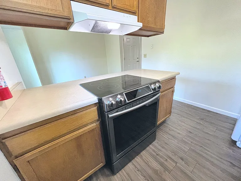 11528 Heritage Ct — Photo 18