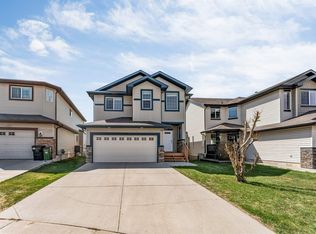 2138 32b St NW, Edmonton, AB T6T0K5