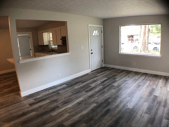 3rd image of 780 New Ct W