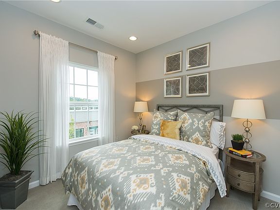2nd image of 3966 Grove Point Dr Unit G-e