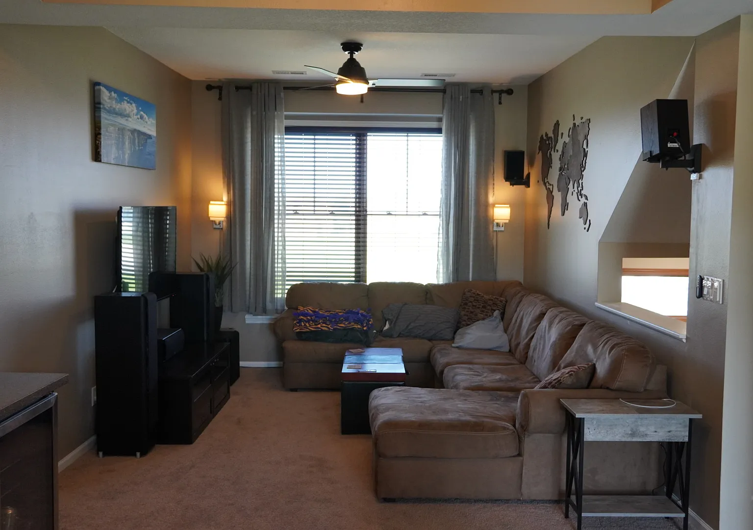 488 Bluestem Cir — Photo 2