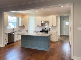 7250 Willow Park Ln, Knoxville, TN 37931