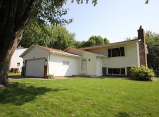 7447 Hydram Ave S, Cottage Grove, MN 55016