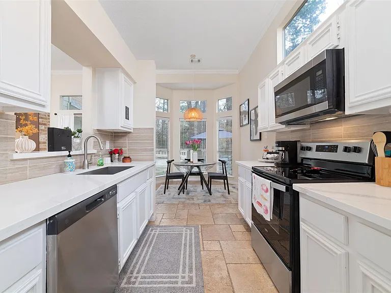 36 N Rain Forest Ct — Photo 11