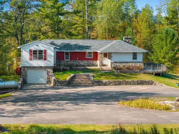 W10501 Blanchette Dr, Dunbar, WI 54119