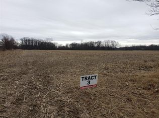 E 2100th Ave, Effingham, IL 62401