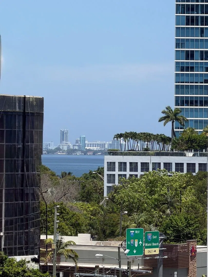 Luxury 1br Condo In Midtown Miami — Photo 4