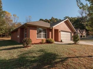 2039 W Swallow St, Springfield, MO 65810