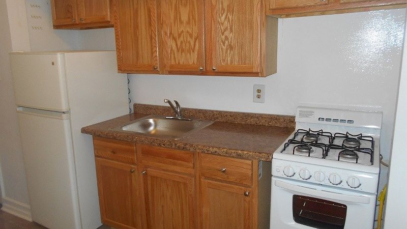 1st image of 4060 N Kenmore Ave APT 303