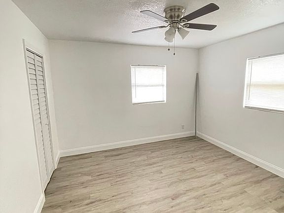 4th image of 2345 Rose Blvd