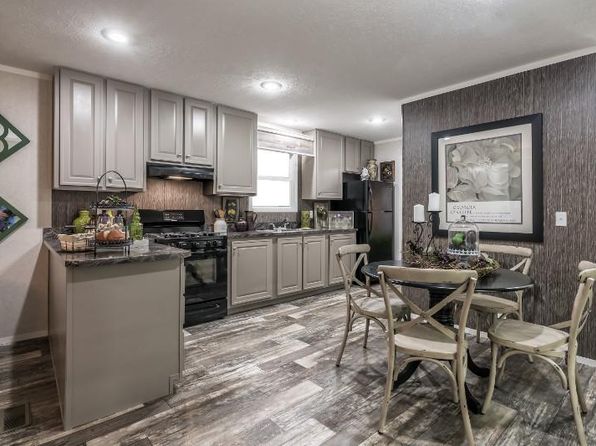 Bayshore Estates, 1705 W Shoreway Dr, Sandusky, OH 44870