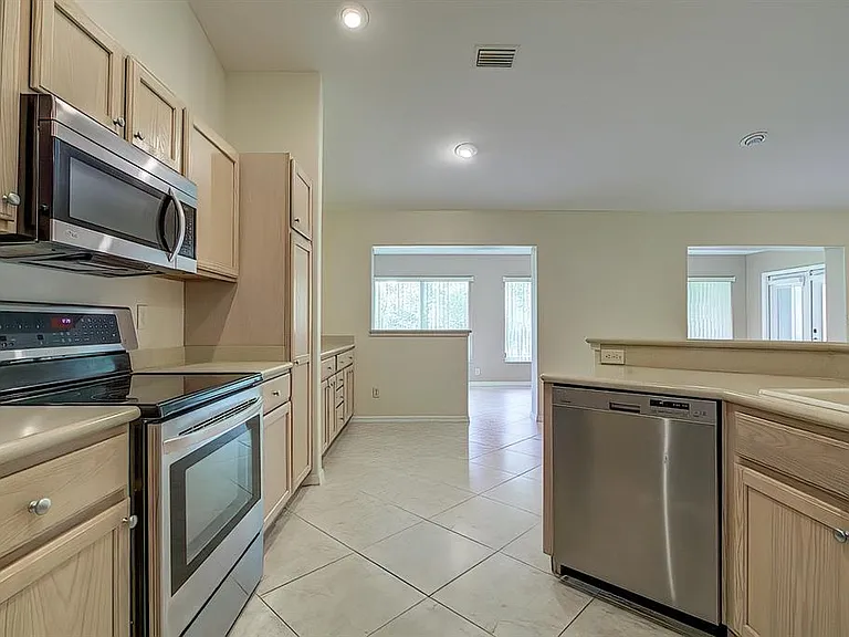 12 Anton Ct — Photo 20