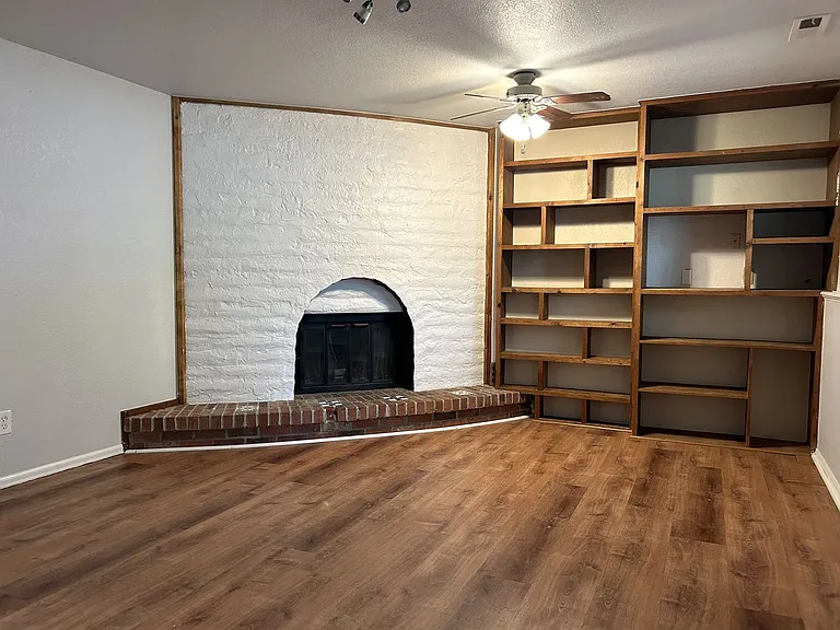 918 Boltz Ct — Photo 13