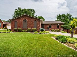 115 Nashua Dr, Clarksville, IN 47129