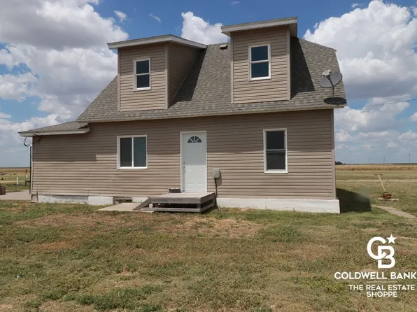 9205 7th Rd, Ingalls, KS 67853