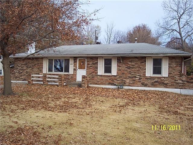 1st image of 8611 Hines Ln