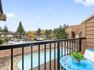 12434 Ambaum Blvd SW APT 209, Burien, WA 98146