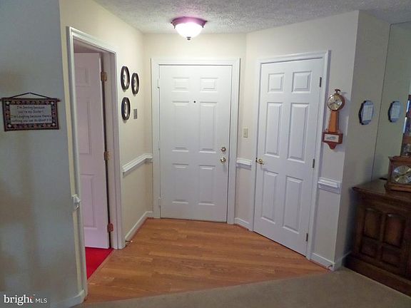 5th image of 108 Gwen Dr #2F