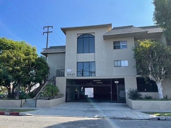 2nd image of 12020 Grevillea Ave APT 31