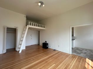 3225 Grand Ave #14, Oakland, CA 94610