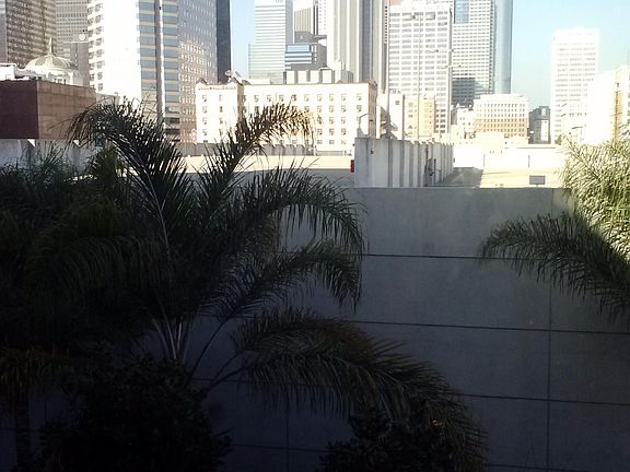 5th image of 409 W Olympic Blvd