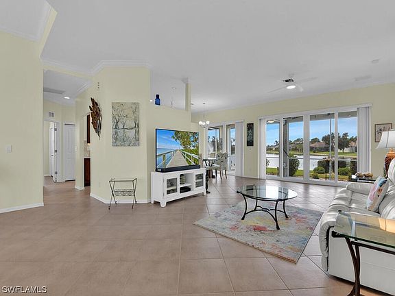 3rd image of 11087 Lakeland Cir