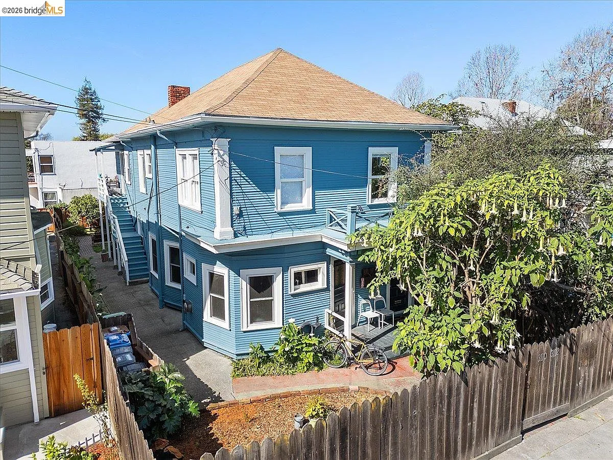 3110 California St photo 1