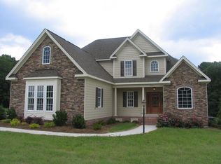 1037 Stone Eagle Ln, Raleigh, NC 27610