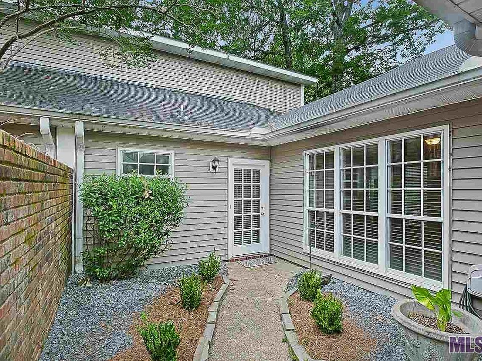 1st image of 6076 Beechgrove Ln
