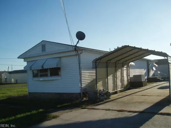 8185 Sea Gull Dr, Chincoteague, VA 23336