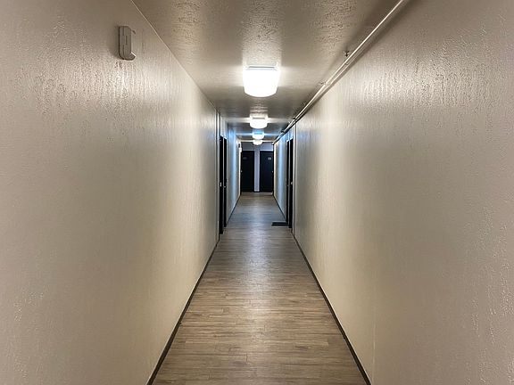 3rd image of 475 E 600 S APT 8C