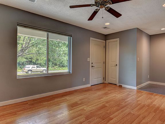 2nd image of 213 McQuillan Dr