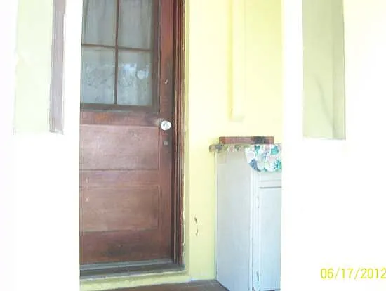 477 W 62nd St — Photo 18