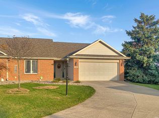 7511 Tattersholl Cir, Fort Wayne, IN 46804