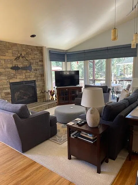 29872 Troutdale Park Place — Photo 3