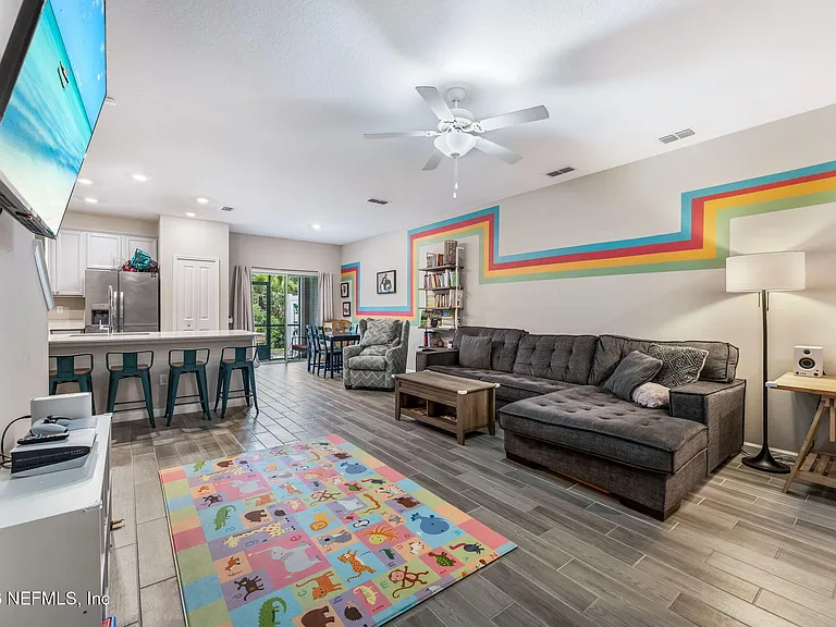 2639 Sandy Dune Dr — Photo 4