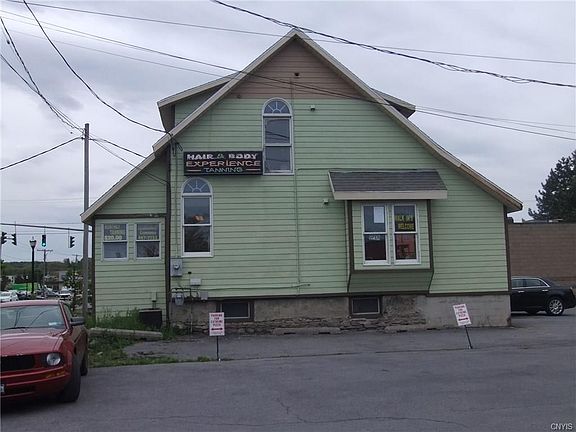 3rd image of 4112 W Genesee St