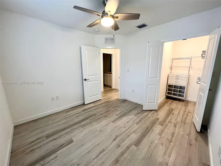 20838 NW 13th Ave — Photo 6