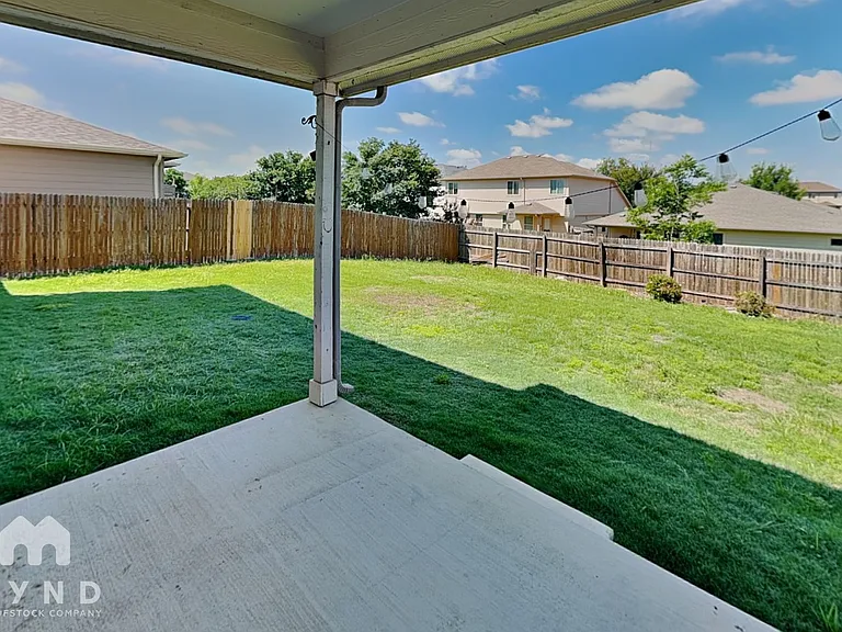 717 Pinnacle Dr — Photo 20